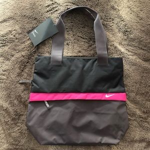 ❌SOLD❌ Nike Radiate Tote Bag